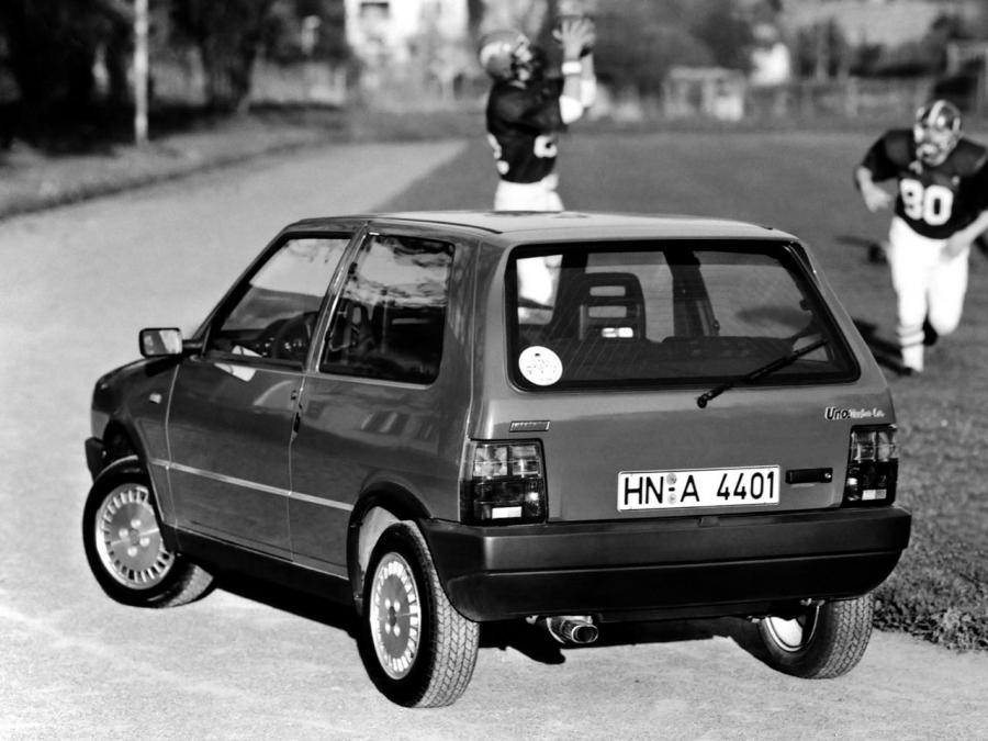  Fiat Uno Turbo i.e 1985 года  (фото 5 из 10)